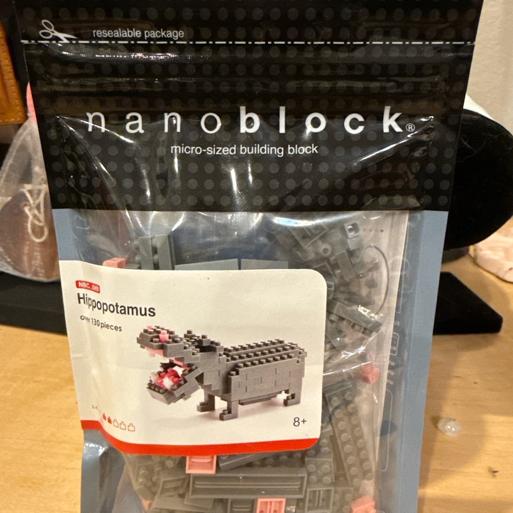 Nanoblock Hippopotamus NBC_169 Micro Building Block Set 130+ Pieces NEW 🦛